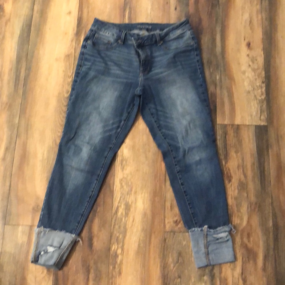 Women’s Maurice’s brand jeans